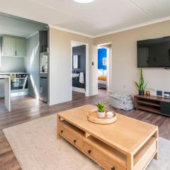 Beach Holiday Apartment - Big Bay Cape Town