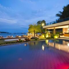 Phi Phi Nice Beach Hotel Hip