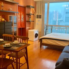 Beijing City center - One bedroom flat with two beds and CBD view