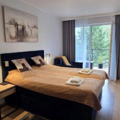 Modern Seaside Apartment in Wolin Island z basenem