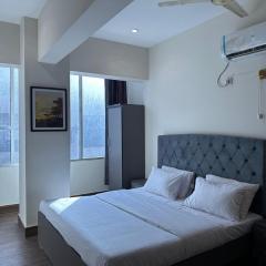 Deluxe 1BR Suite With Lift DHA PH 5