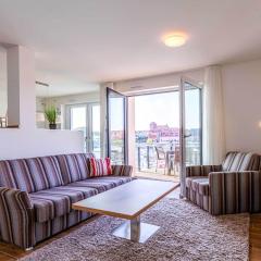 Sieglinde - Apartment in der Hafenresidenz mit Balkon & Wellness