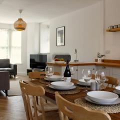 1 Thornbarrow - Spacious Townhouse in Windermere The Lake District