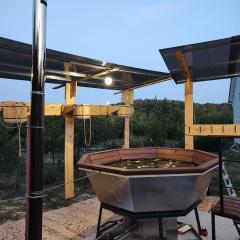 Готель сімейного типу ВІРИ,НАДІЇ ТА ЛЮБОВІ