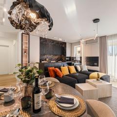 Nokturna Cassiopeia Coresi Kasper Apartment with underground Parking