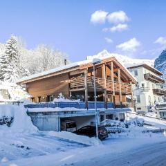 Apartment Chalet La Muntaniala by Interhome