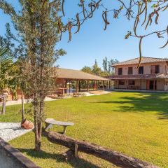 Refúgio no Cerrado com Lago, Piscina e Jacuzzi