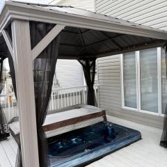 Hot Tub Patio NetflixGamesFireplaceSleeps 8