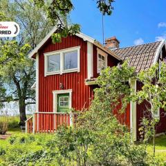 4 person holiday home in Örsundsbro