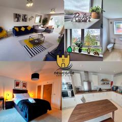 Saltwick House 7 Bed Entire House Free Parking Free Wifi Near Newcastle Airport Near City and A1 Motorway