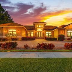 Sprawling Beach Chic