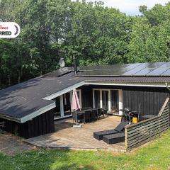 8 person holiday home in Ålbæk-By Traum