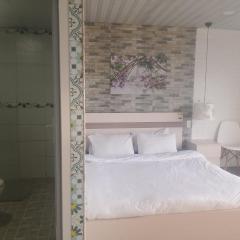 Đối diện cafe CATINAT villa Kagen