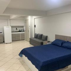 Studio amplo e aconchegante no bairro aterrado