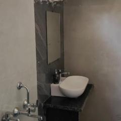 Valley vibes by Bahugunas den