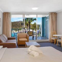 Vista Mare - Beachside Studio With Stunning Views