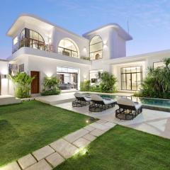 Stylish 3BR Villa, Private Pool, Family! Canggu