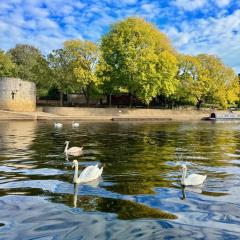 York City Centre Flat near Minster - River View and Free Car Park