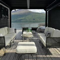 Luksus Ved Fjordbredden I Ranvik