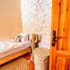 Stay And Surf Guesthouse