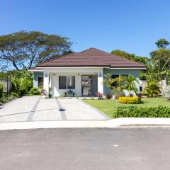 Three Bedroom Villas in Drax Hall - Pool Gym - 24hr Security - Beach Closely