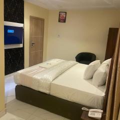 IVORY EXCLUSIVE HOTEL AND SUITEs