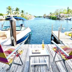 Waterfront Tiny Home Pool Dock Kayaks Paddleboards