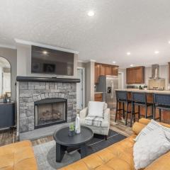 Private Retreat by the Ecusta Trail and Downtown