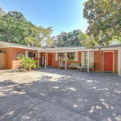 4 Mi to Okaloosa Island Beaches! Pet-Friendly Home