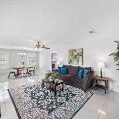 Baytown Getaway Patios BBQ Family-Friendly