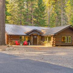 Contemporary Log Cabin Near Cle Elum Lake!