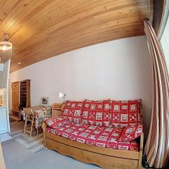 Studio 20m² Sud avec balcon au centre de Val d'Isère - FR-1-518-171