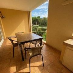 Appartement 3 pièces avec climatisation dans résidence avec piscines et tennis - FR-1-100-364