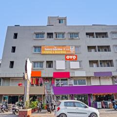 SPOT ON Swarg Executive Paradise Near Fun Time Multiplex