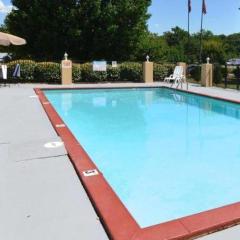 Days Inn Little Rock South