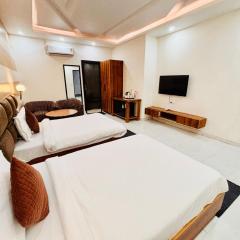 Murthal Green Plaza Hotel