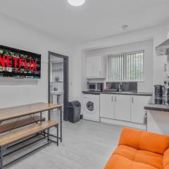 Sheaf 2 Sheldon 2BR Stay Sleeps 4 & Superfast Wi-Fi