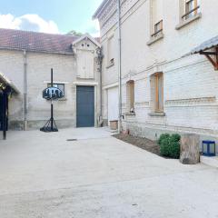 La Family House, spacieuse avec wifi, extérieur et parking