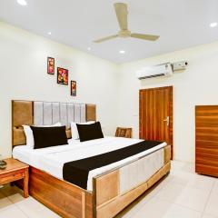 Hotel O The Royal INN