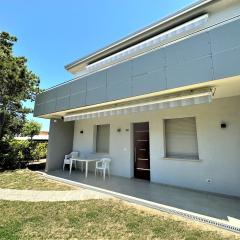 Bright flat with shared pool