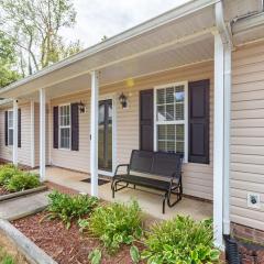 Troutman Gem-Entire Home, King Bed, 4 miles to Lake Norman State Park