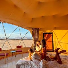 RUM MOON lUXURY CAMP