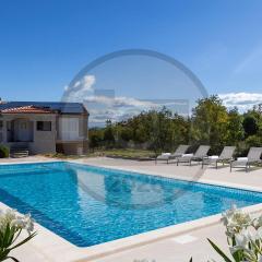 Amazing Home In Trogir With Private Swimming Pool, Can Be Inside Or Outside