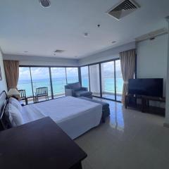 Patong Beachfront Tower Penthouse