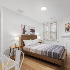 Pittsburgh Shadyside 1C Spacious and Cozy Private Bedroom with Shared Bathroom