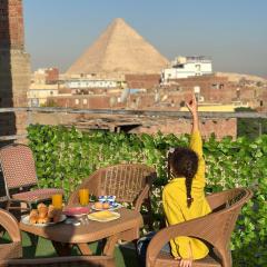 Great Pyramids view Lodge