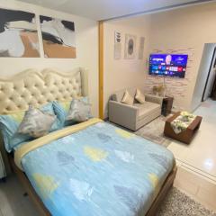 La Rosa Home - Uptown BGC