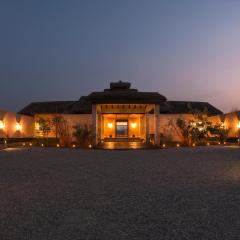 Meghauli Serai Chitwan National Park - A Taj Safari Lodge