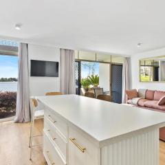 Yarrawonga Lakeside Apartment 25