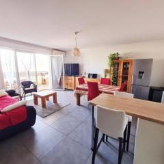 Spacious apartment in Juvignac